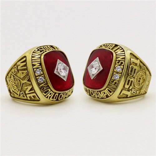 Minnesota Twins 1991 World Series MLB Championship Ring With Red Ruby