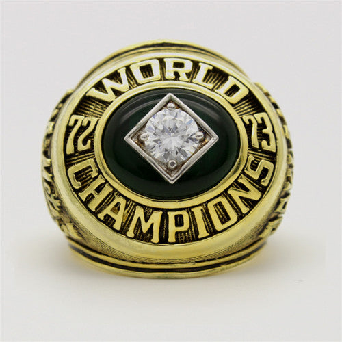 Oakland Athletics 1973 World Series MLB Championship Ring With Green Chrysoprase