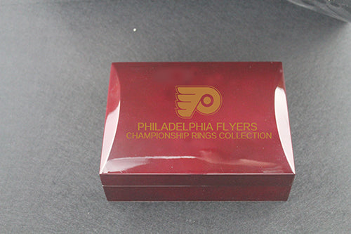 PHILADELPHIA FLYERS VINTAGE 1974-75 STANLEY CUP CHAMPIONS GLASS