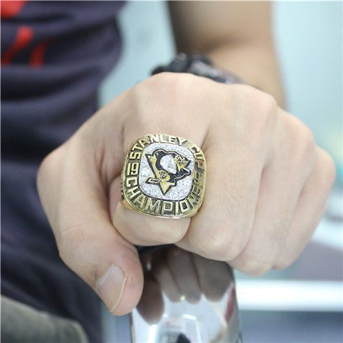 Pittsburgh Penguins 1992 Stanley Cup Final NHL Championship Ring With Black Obsidian