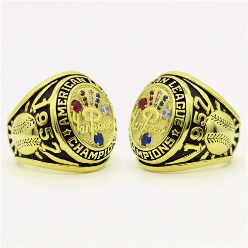 New York Yankees 1958 American League Championship Ring with Blue Sapphire and Red Ruby